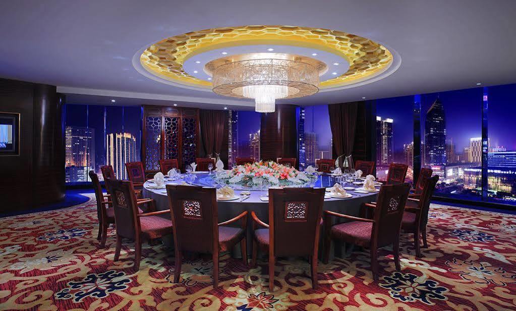 Empark Grand Hotel Чунцин Экстерьер фото